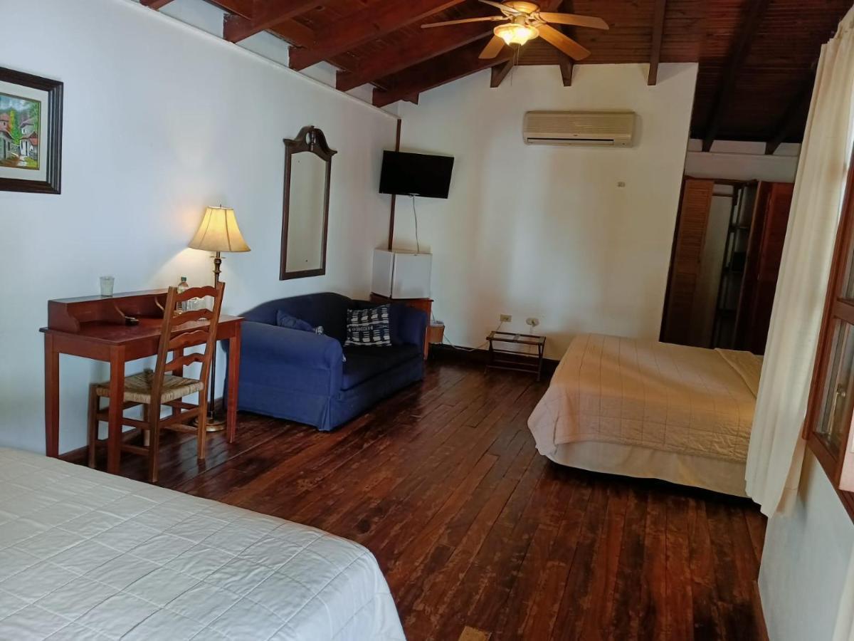 Hotel Don Udos Bed & Breakfast Copán المظهر الخارجي الصورة