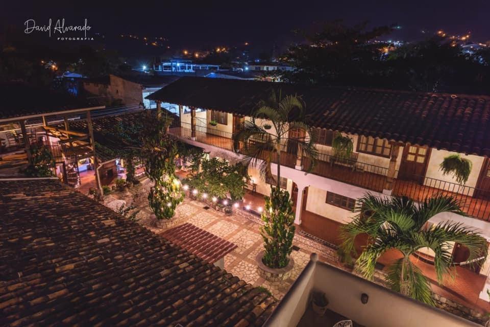 Hotel Don Udos Bed & Breakfast Copán المظهر الخارجي الصورة