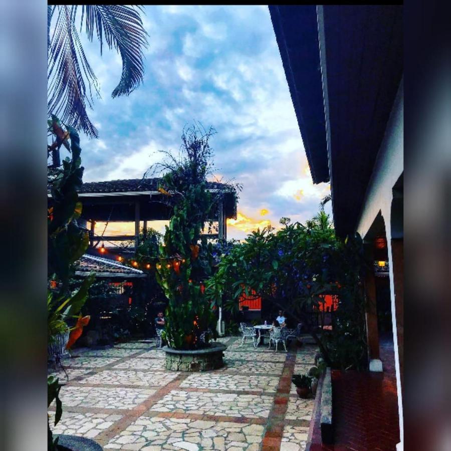 Hotel Don Udos Bed & Breakfast Copán المظهر الخارجي الصورة
