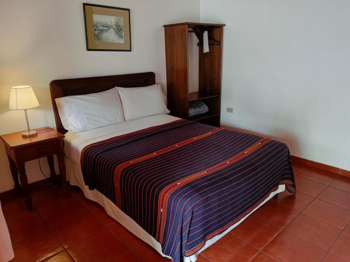 Hotel Don Udos Bed & Breakfast Copán المظهر الخارجي الصورة
