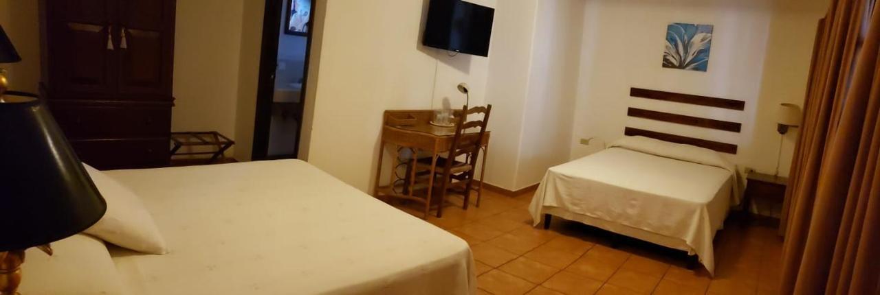 Hotel Don Udos Bed & Breakfast Copán المظهر الخارجي الصورة