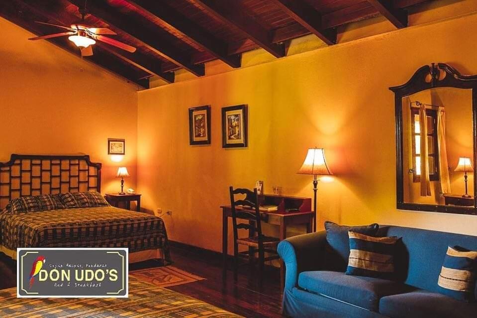 Hotel Don Udos Bed & Breakfast Copán المظهر الخارجي الصورة