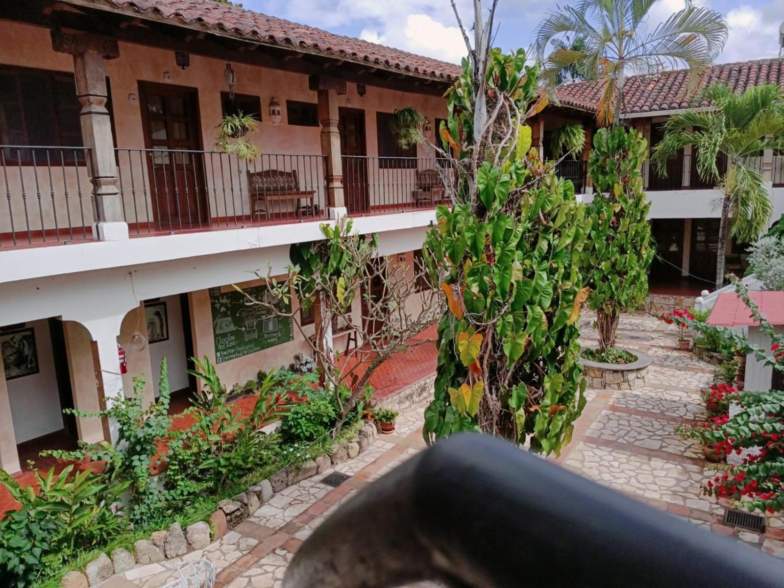 Hotel Don Udos Bed & Breakfast Copán المظهر الخارجي الصورة